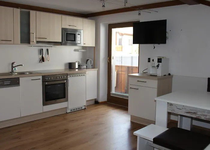 Πανσιόν Gaestehaus Hanser Virgen